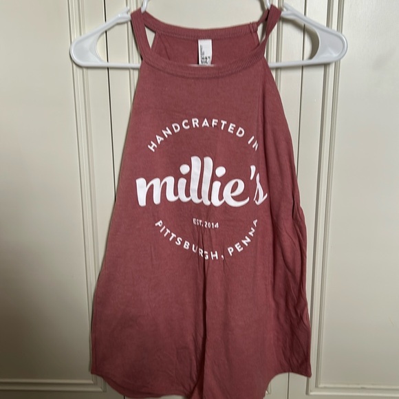 Tops - Millie’s Ice Cream Size small tank top